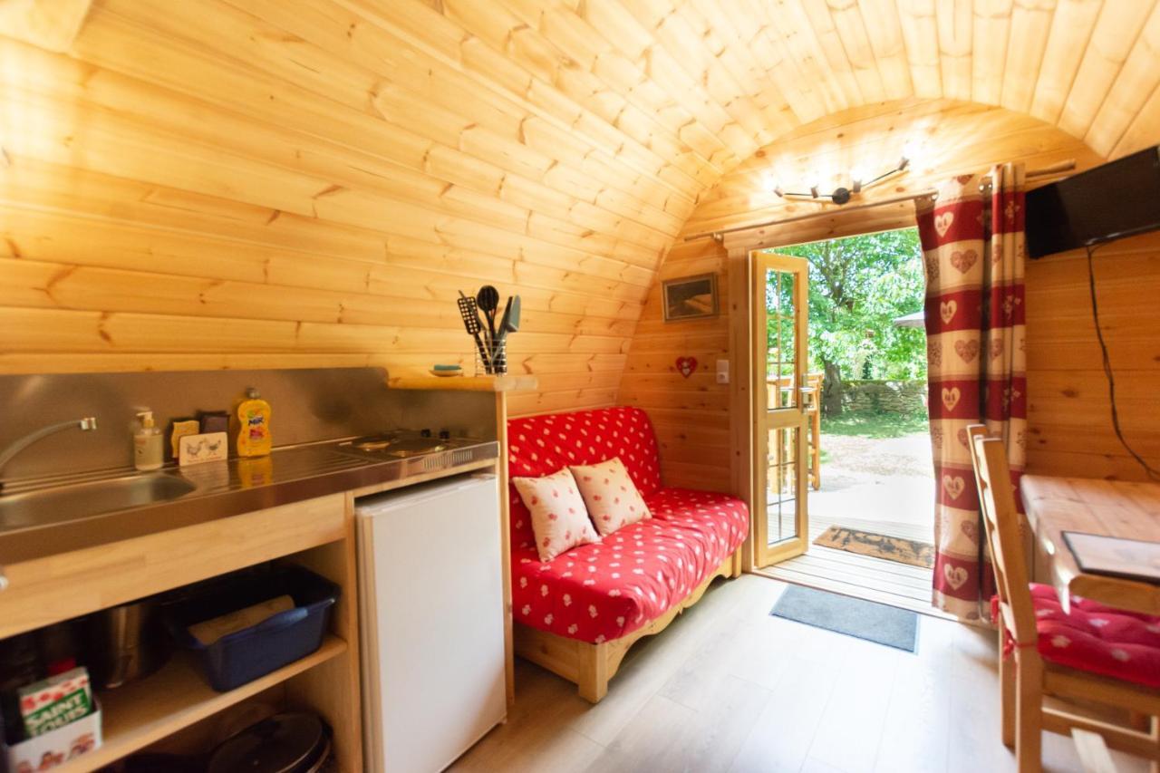 Cabane En Bois Avec Bain Nordique Asnieres-sur-Vegre Εξωτερικό φωτογραφία